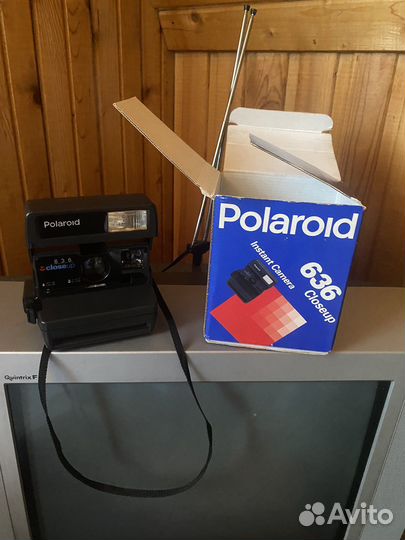 Плёночный фотоаппарат Palaroid 636