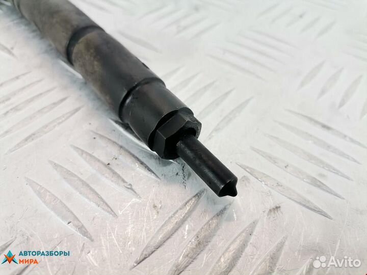 Форсунка Lexus IS 2 (XE20) 2007 2367029105