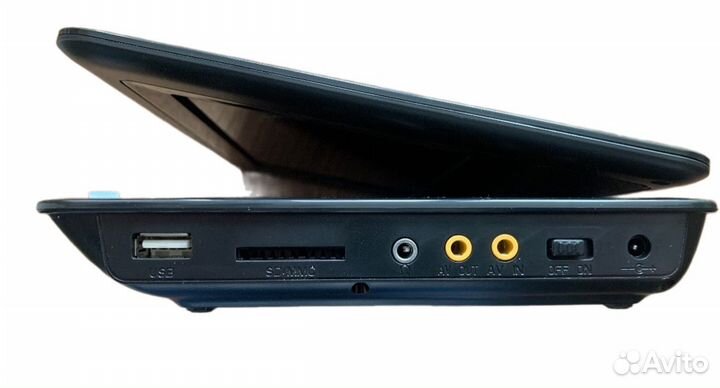 Портативный DVD плеер с тв-тюнером и Радио 7,8