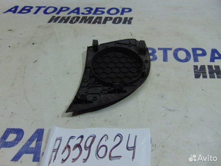 Крышка динамика правая Toyota Vitz 1 P10 1999-2005