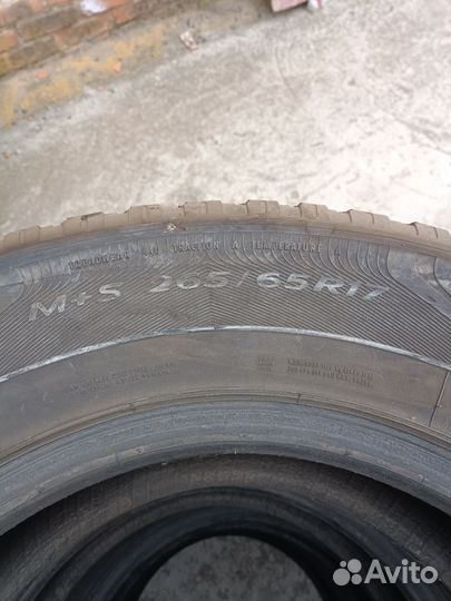 Goodyear Wrangler HP All Weather 265/65 R17 112H