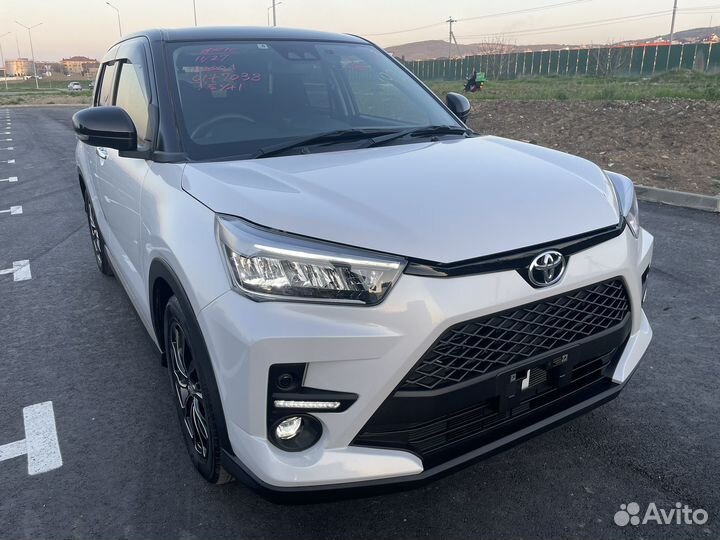 Toyota Raize 1.0 CVT, 2021, 38 000 км