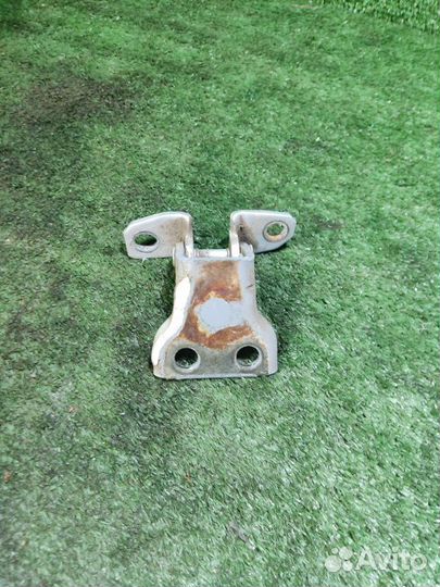 Петля двери задняя правая Haima M3