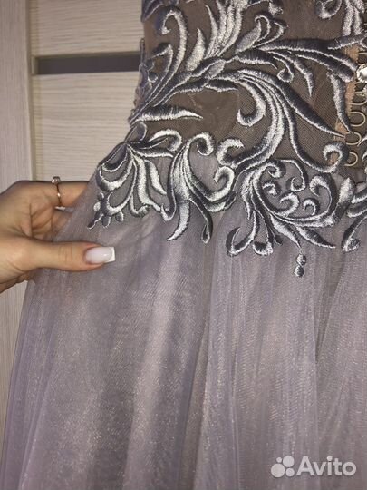 Вечернее платье