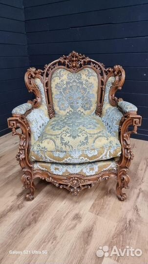 Комплект мягкой мебели. Барокко. Антиквариат