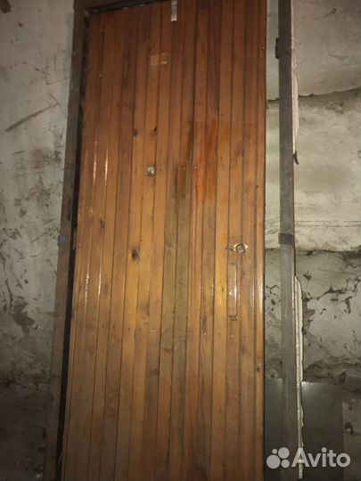 Металлическая дверь входная