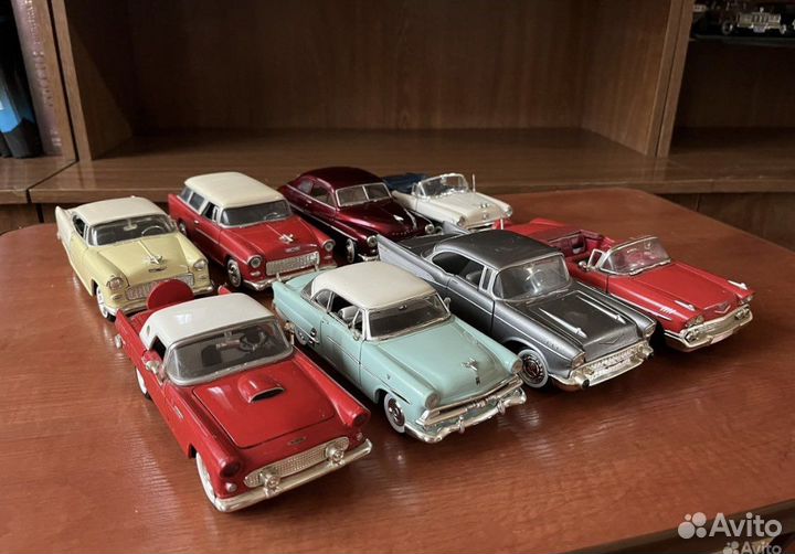 Коллекционные модели машин 1:24