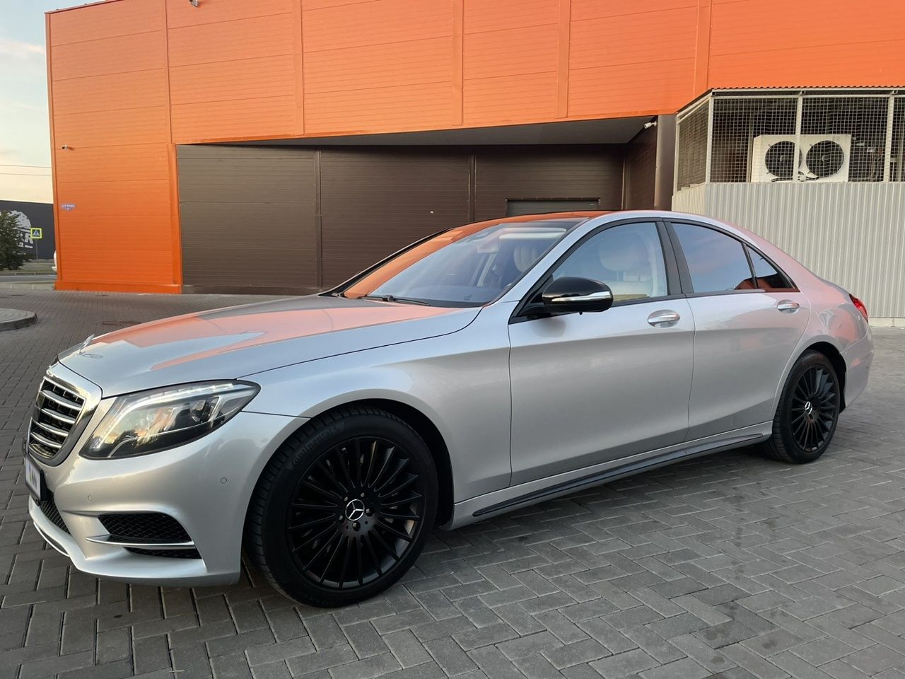 Mercedes-Benz S-класс: фото владельца