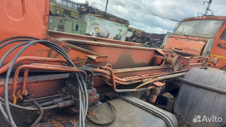 Установка контейнеровоз в хорошем состоянии