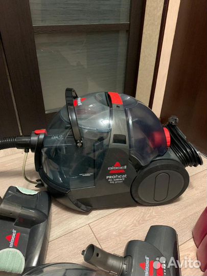 Пылесос моющий Bissell 81N7-J