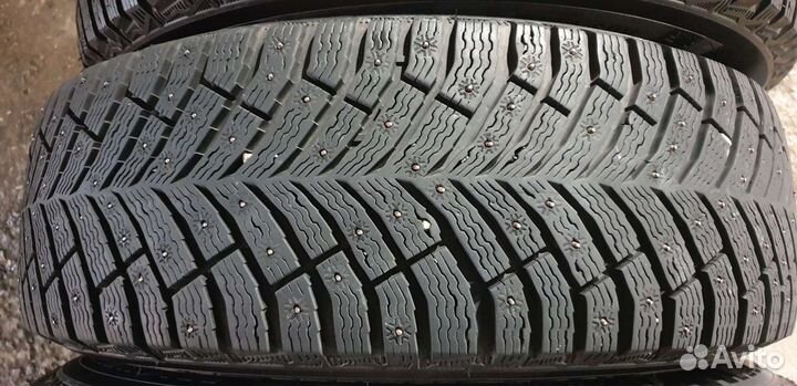 Michelin X-Ice North 4 SUV 225/65 R17 106T