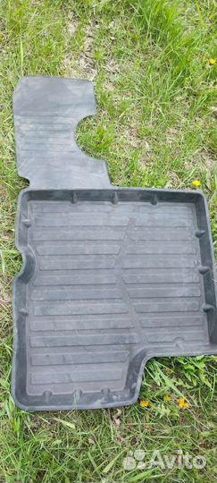 Автомобильные коврики резиновые Kaptur