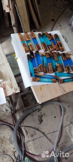 Изделия из эпоксидной смолы и капового карагача