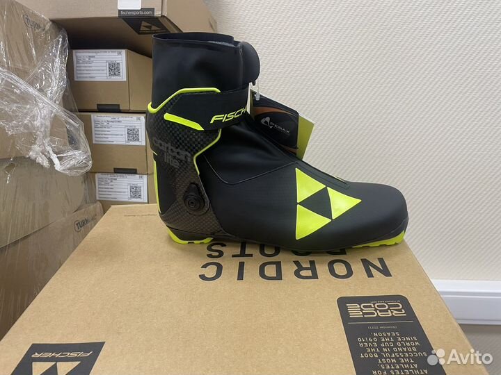 Лыжные ботинки Fischer Carbonlite Skate