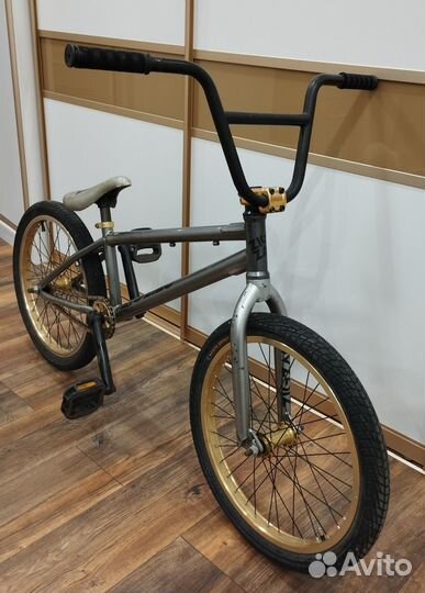 Bmx forward zigzag