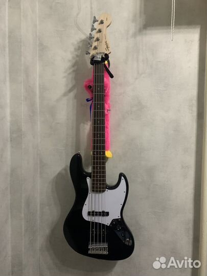 Fender squier jazz bass