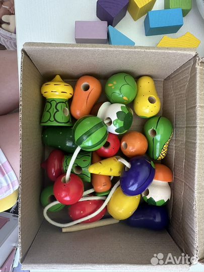 Развивающие игрушки для малыша