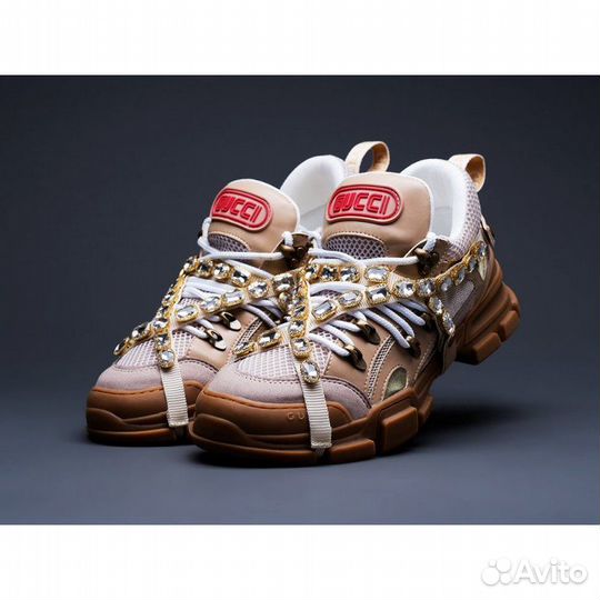 Водитель-экспедитор (кат. В) на авто компании