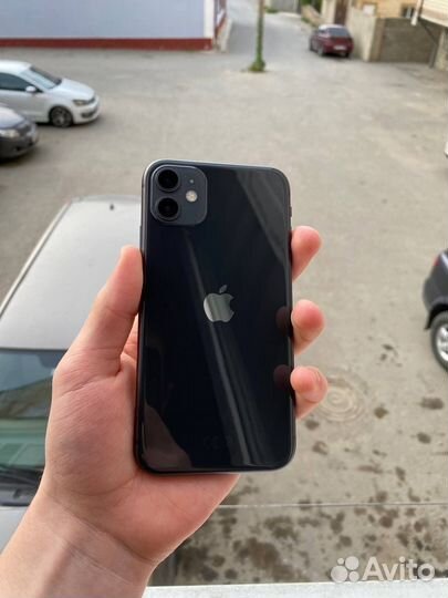 iPhone 11, 64 ГБ