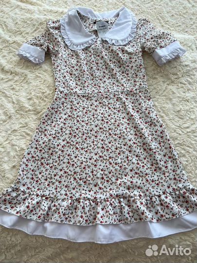 Летние платье 44 новое