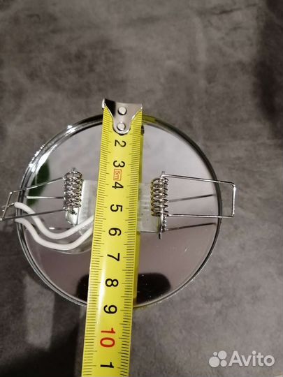 Светильник потолочный встраиваемый