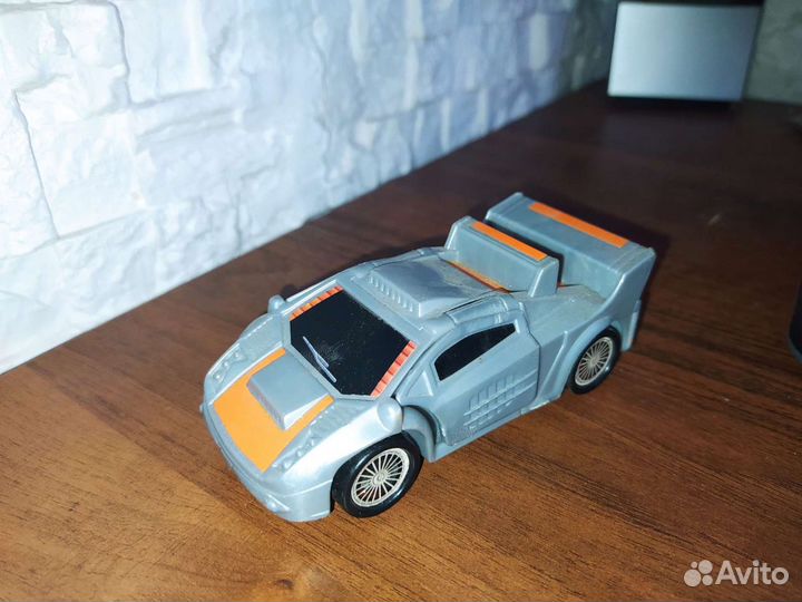 Гоночный автомобиль из Макдональдс