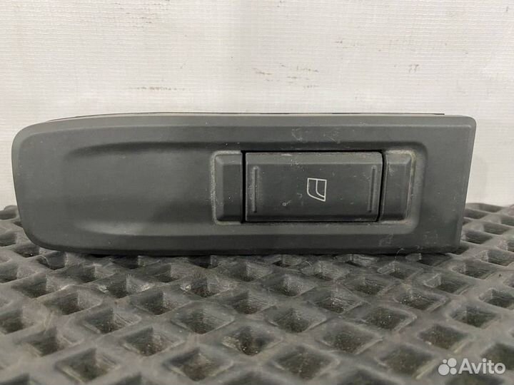 Кнопка стеклоподъемника двери Volvo FH4 22154240