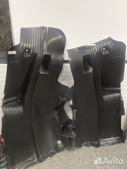 Крылья Volvo VNL
