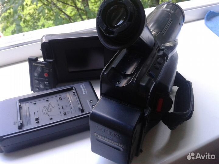 Видеокамера panasonic