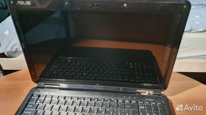 Ноутбук asus