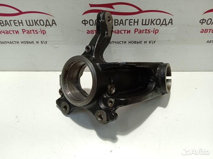 Кулак поворотный RH VW polo SK rapid Fabia