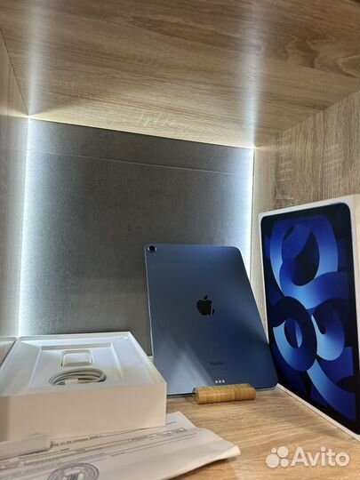 iPad Air 5 256Gb Blue. Wi-Fi