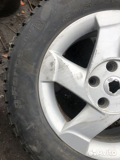 Колеса R16 215\65 рено дастр 2шт