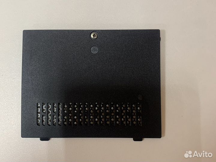 Сервисная крышка для ноутбука toshiba l350d
