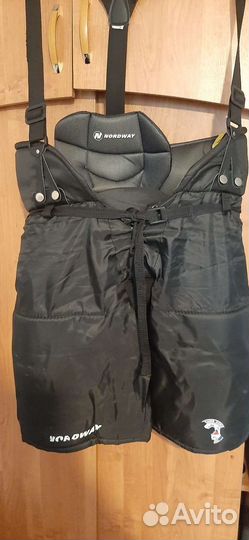 Хоккейная форма