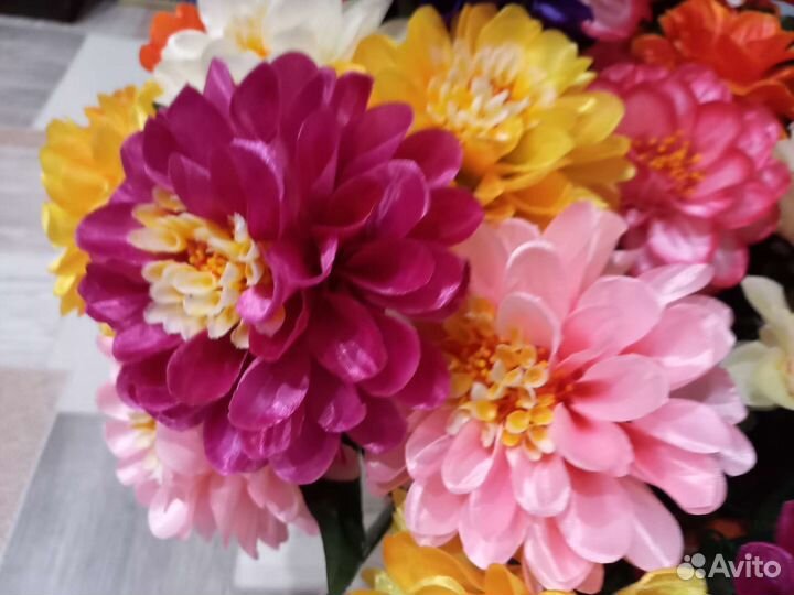 Искусственные цветы в ассортименте, качество супер