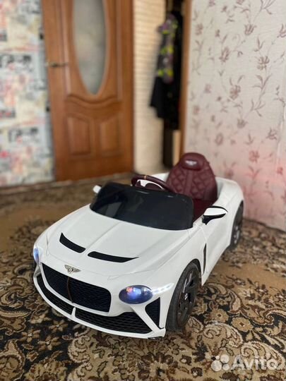 Детский электромобиль