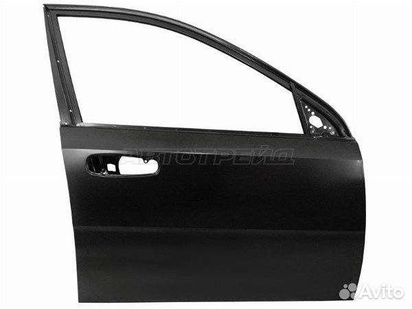 Дверь передняя