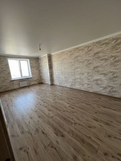 2-к. квартира, 73,3 м², 13/16 эт.