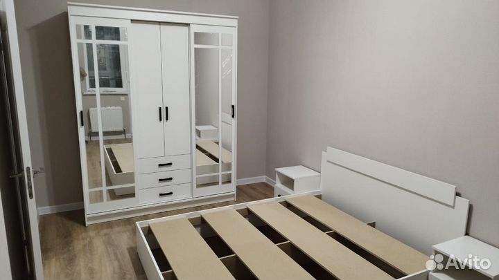 Спальный гарнитур Лорд Белый