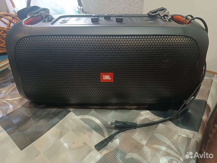 Колонка jbl partybox 1000 бу