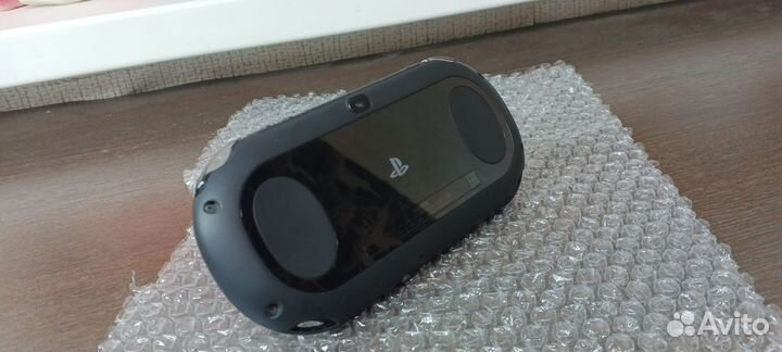 Ps vita slim + 8 гб