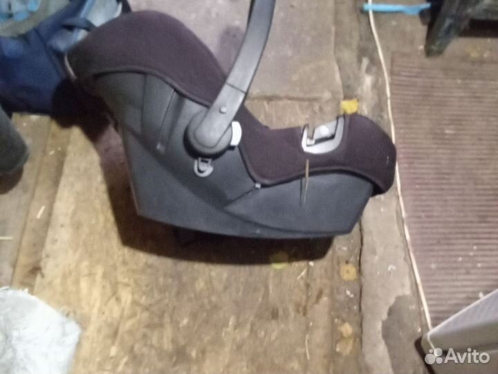 Детское автокресло