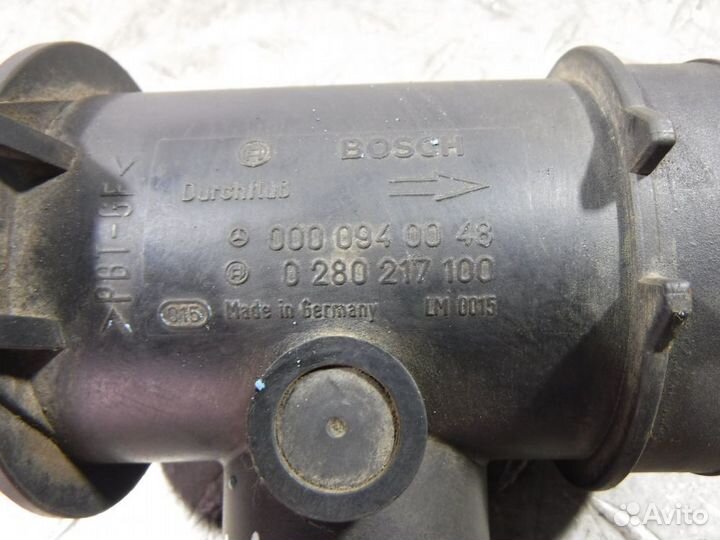 Расходомер воздуха Mercedes W202