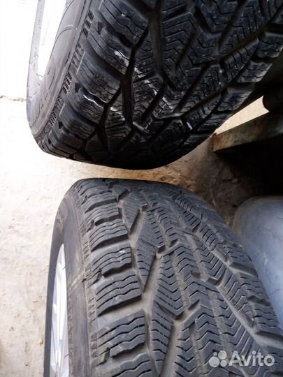 Комплект зимних колес R16 Toyota