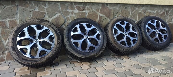 R17 Pirelli Formula Ice 215/60, PCD 5x114.3 DIA 66.1