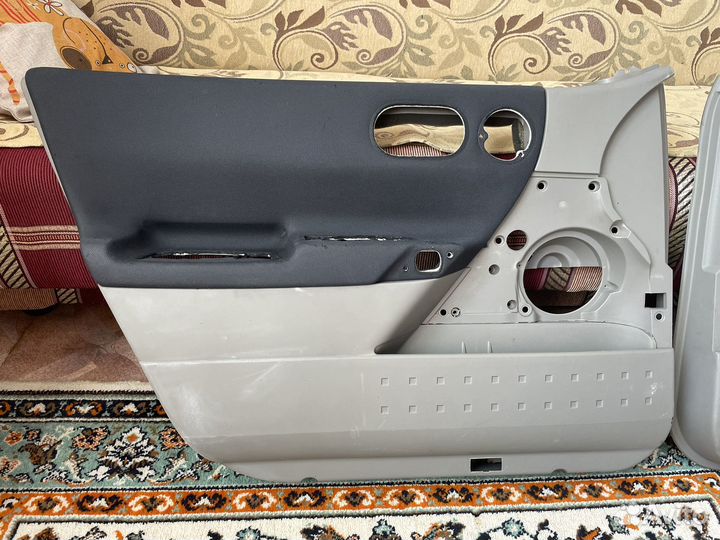 Обшивка дверей renault megane 2