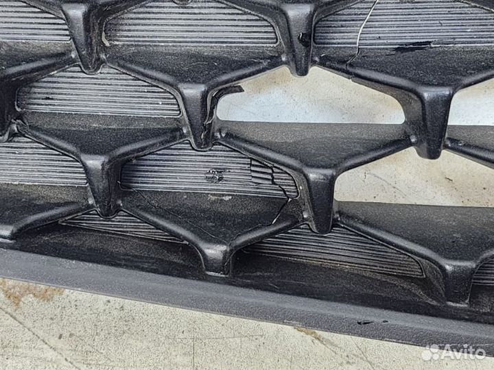 Решетка радиатора передняя Kia Rio 4 2020-2023