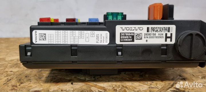 Блок комфорта Volvo S60 седан B5244S 2009