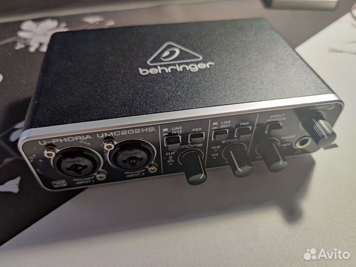 Behringer u phoria umc202hd